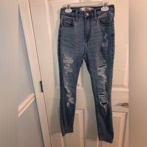 Hollister Curvy High-Rise Crop Super Skinny Jean Size 1L